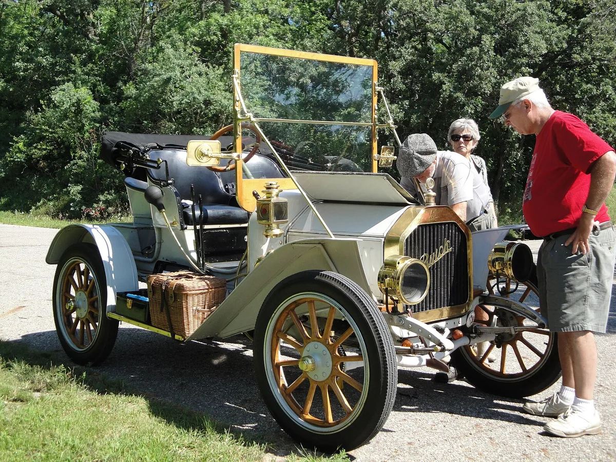 Buick Modell 10
