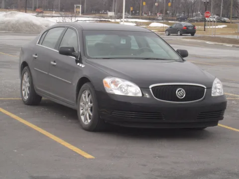 Buick Lucerne — 6