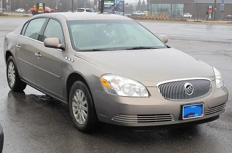 Buick Lucerne — 7
