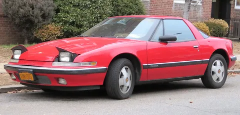 Buick Reatta — 6
