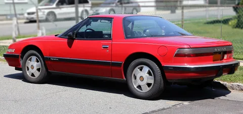 Buick Reatta — 8