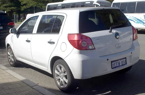 Geely KingKong — 4