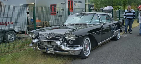 Cadillac Eldorado Brougham — 3