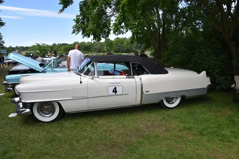 Cadillac Eldorado — 7
