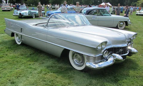Cadillac Le Mans — 5