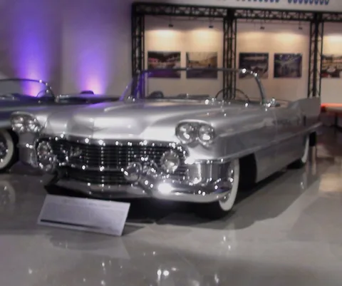 Cadillac Le Mans — 8