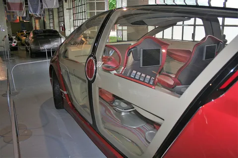Cadillac Villa — 5
