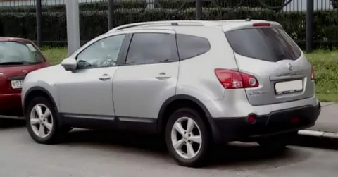 Nissan Qashqai +2 — 2