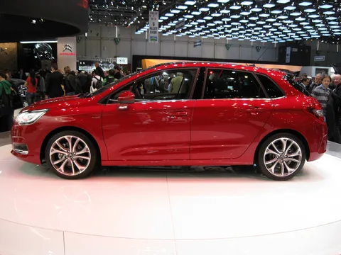 Citroën C4 — 4