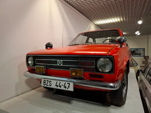 Škoda 720 — 2
