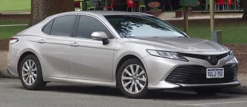 Toyota Camry (XV70)