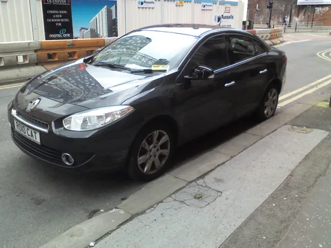 Renault Fluence — 2