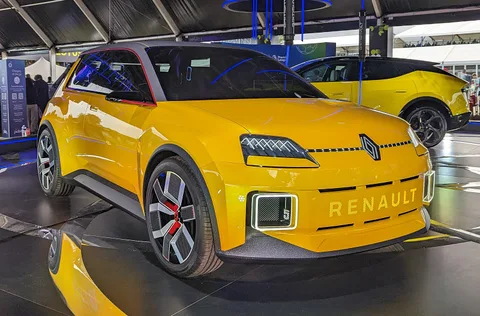 Renault 5 E-Tech Electric — 2