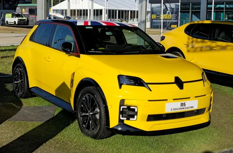 Renault 5 E-Tech Electric — 4