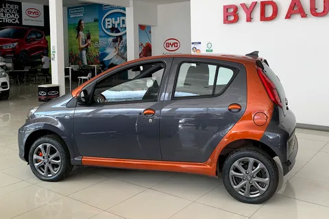 BYD e1 — 6