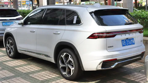 Geely Xingyue L — 2