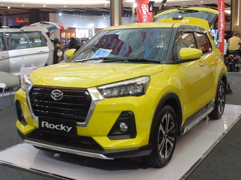 Daihatsu Rocky (A200/A250) — 3