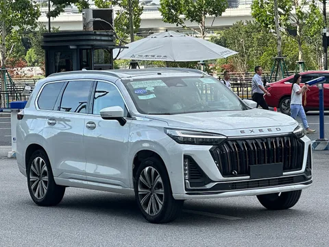 Exeed VX — 4
