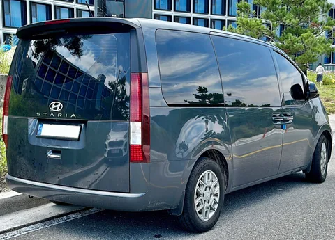 Hyundai Staria — 3