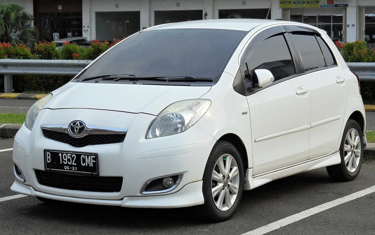 Toyota Yaris (XP90)