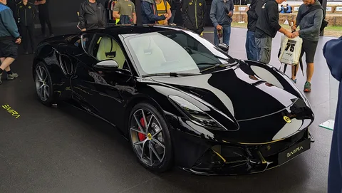 Lotus Emira — 5