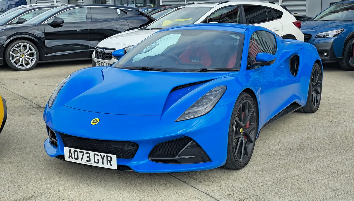 Lotus Emira