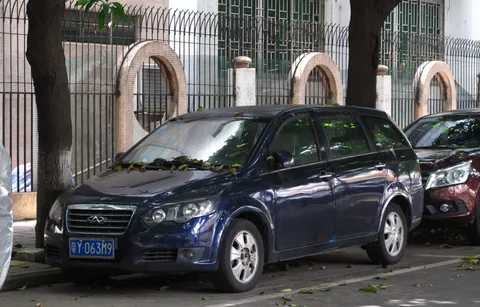 Chery V5 — 5