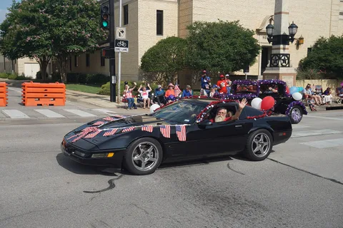 Chevrolet Corvette (C4) — 5