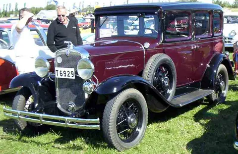 Chevrolet Independence — 3