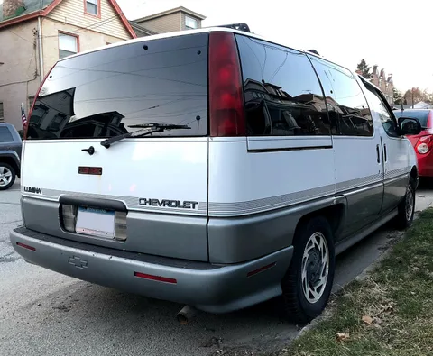 Chevrolet Lumina APV — 7