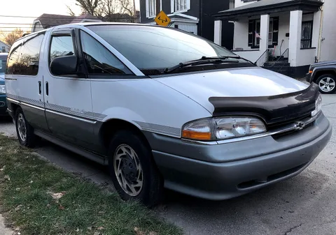 Chevrolet Lumina APV — 8