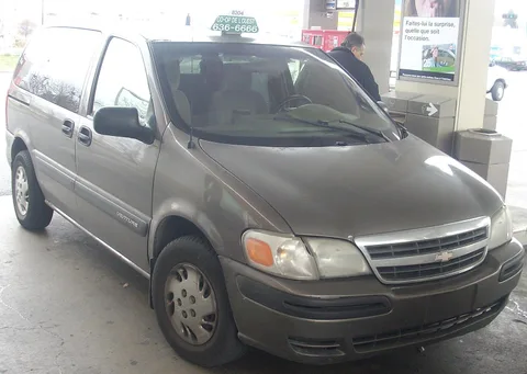 Chevrolet Venture — 4
