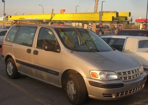 Chevrolet Venture — 6