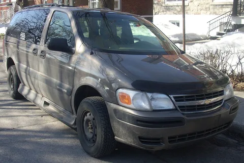 Chevrolet Venture — 8
