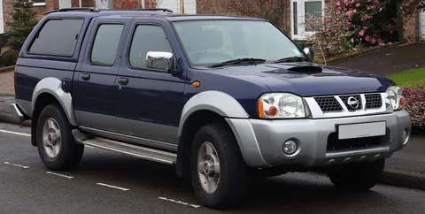Nissan Navara D22 — 4
