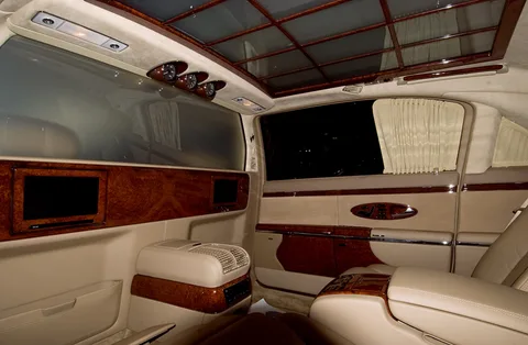 Maybach 57 and 62 — 8