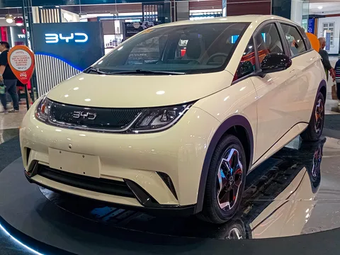 BYD Dolphin — 6