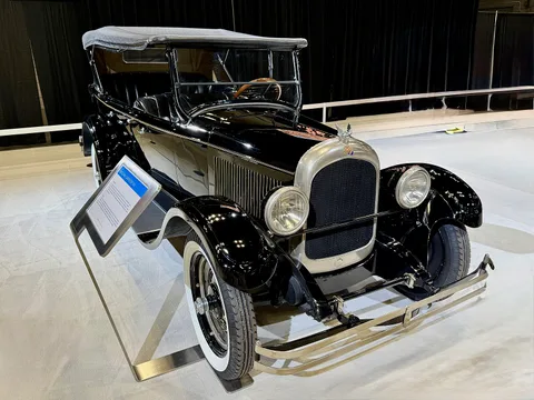 Chrysler Six — 2
