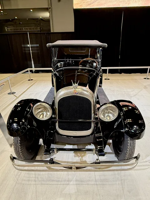 Chrysler Six — 3