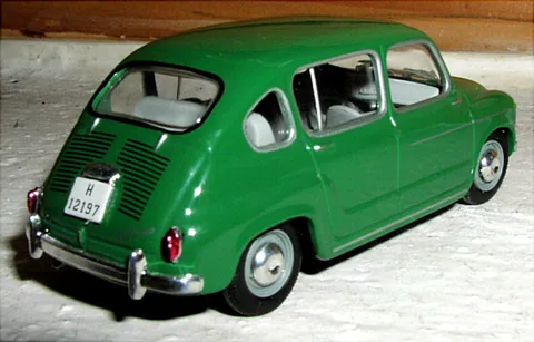 SEAT 800 — 7