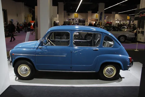 SEAT 800 — 8