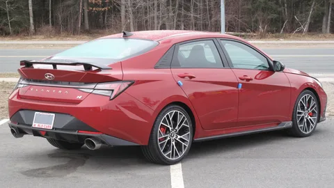 Hyundai Elantra N — 4