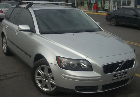 Volvo V50 — 2