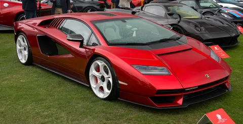 Lamborghini Countach LPI 800-4 — 4