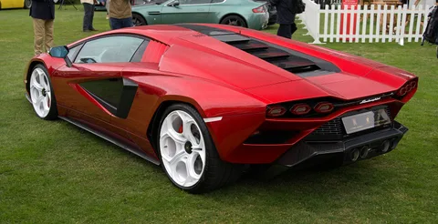 Lamborghini Countach LPI 800-4 — 6