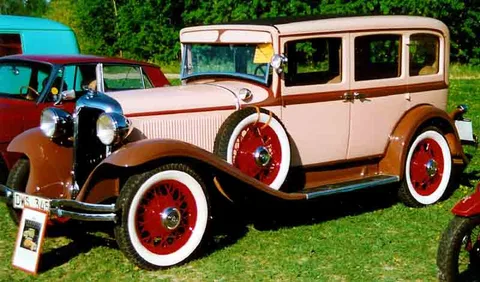 Chrysler CM — 4