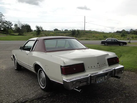 Chrysler LeBaron (M-Body) — 8