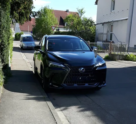 Lexus NX (AZ20) — 7