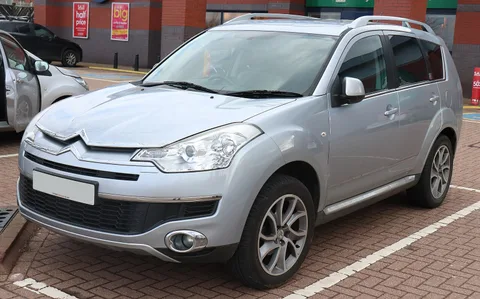 Citroën C-Crosser — 7