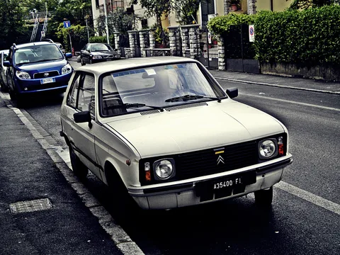 Citroën LNA — 7